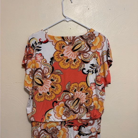 Chico's Orange and Yellow Floral Short Sleeve Tee - Picture 8 of 8